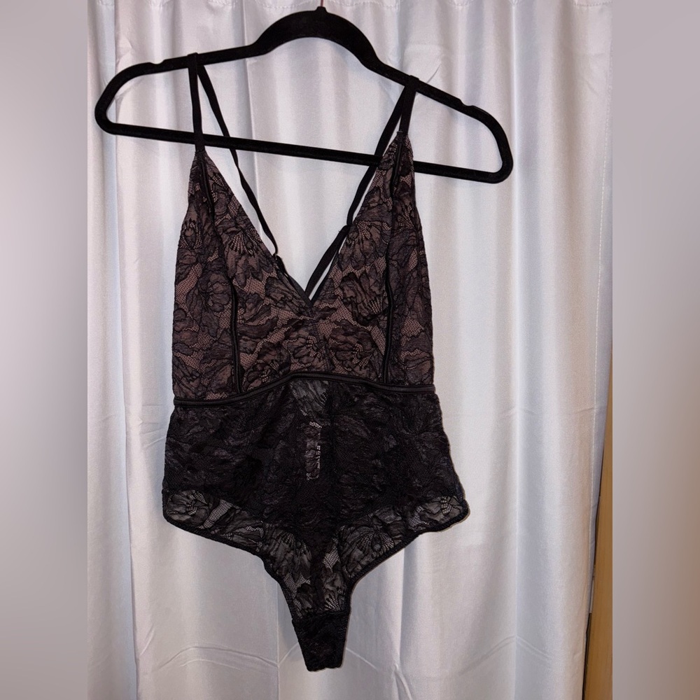 Auden Black Lace Chemise